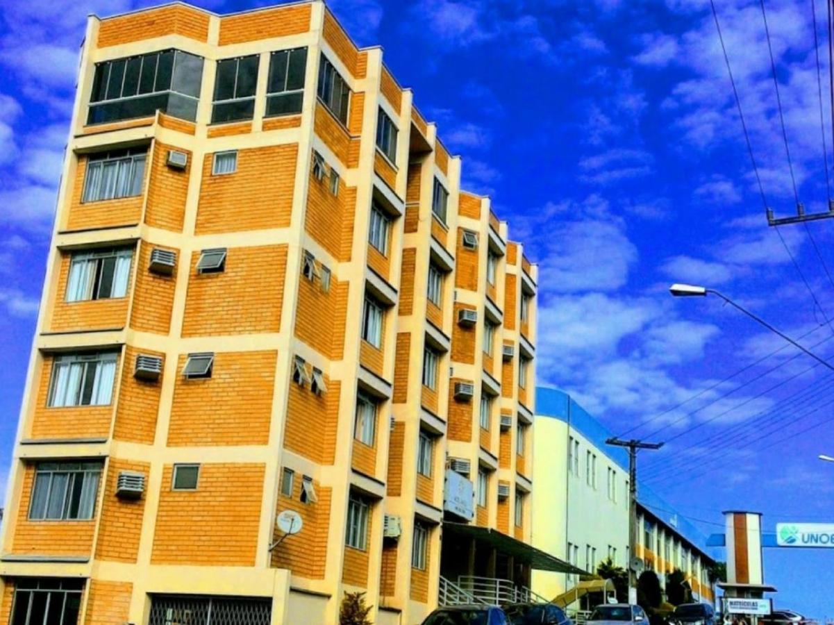 Oyo Hotel Farol Joaçaba Buitenkant foto