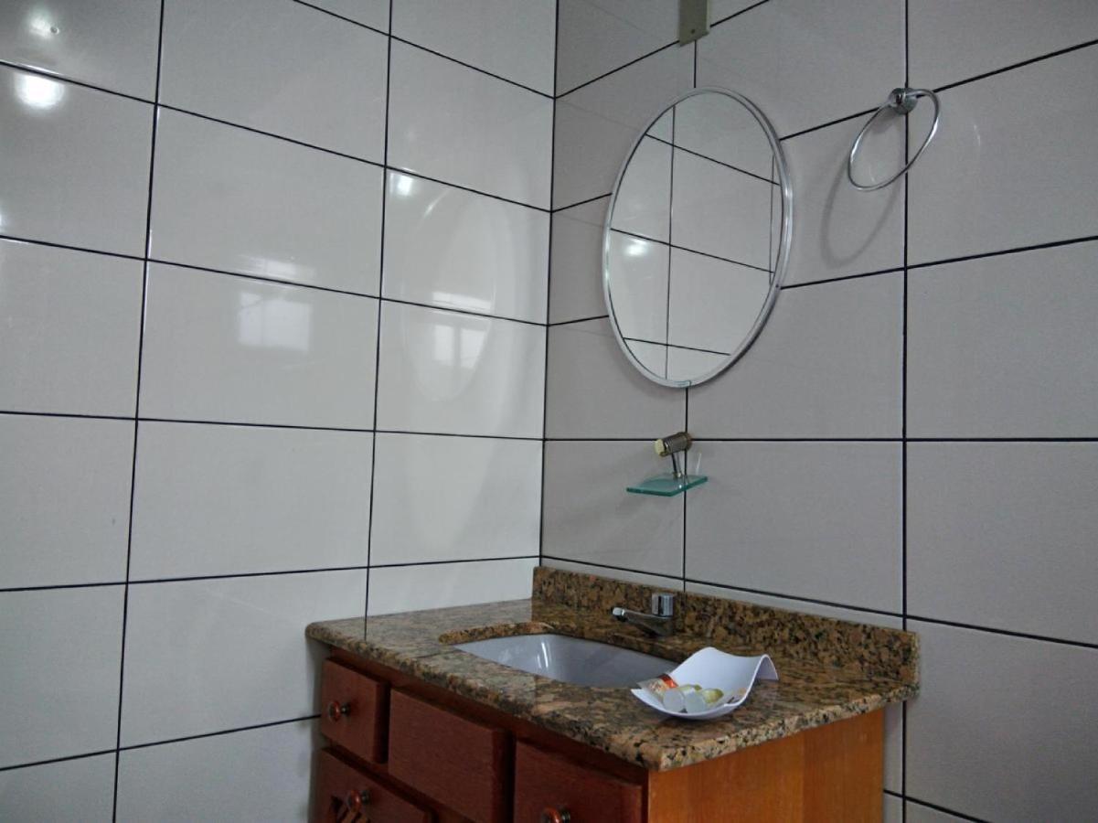 Oyo Hotel Farol Joaçaba Buitenkant foto
